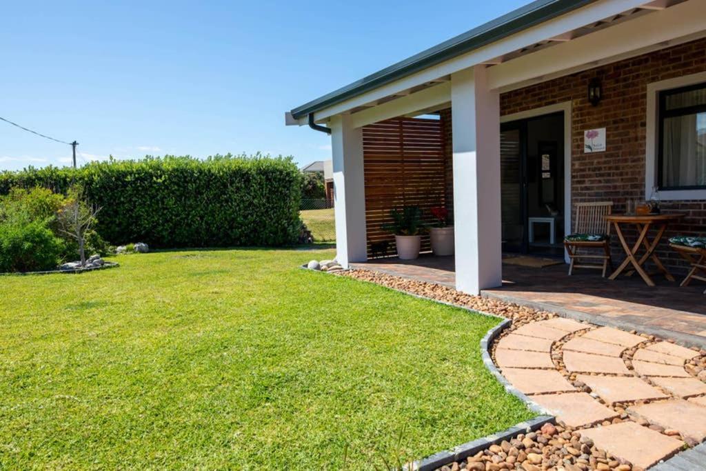 The Amaryllis Luxury Apartment Bella Donna Bettys Bay Exterior photo